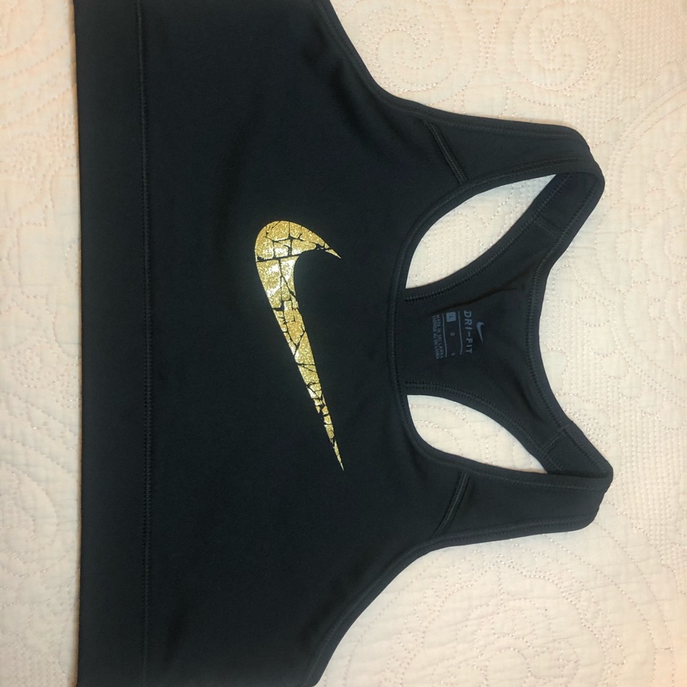 Nike sports bra